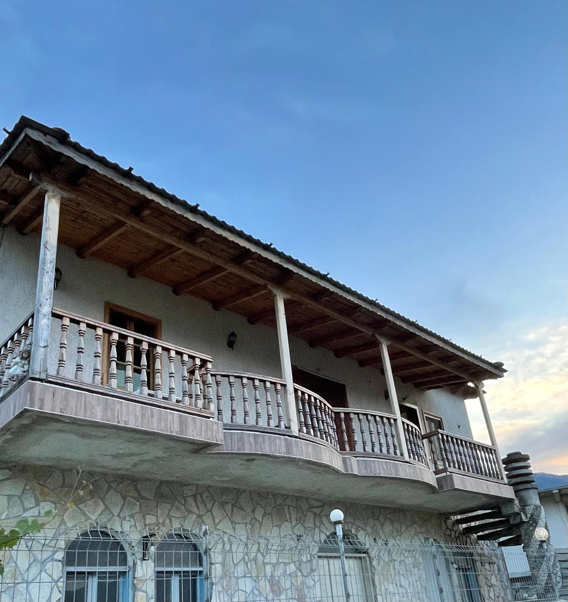 Elsa'S Villa Gjirokastër 外观 照片